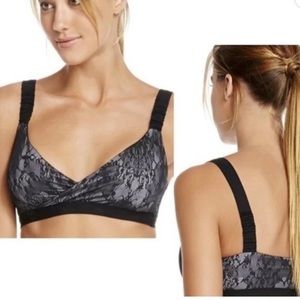 Nice ❤️ Fabletics Lilac Lace Overlay Sports Bra Large Retail $64